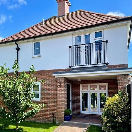 Bournecoast - Detached House With Parking And Garden - Hb7358 Villa Christchurch  Exterior photo